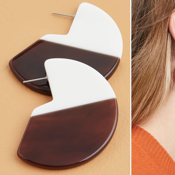 Diana Broussard - Misto Bi-color Disc Earrings *shopbop* Ivory/ Tort - Picture 3 of 6